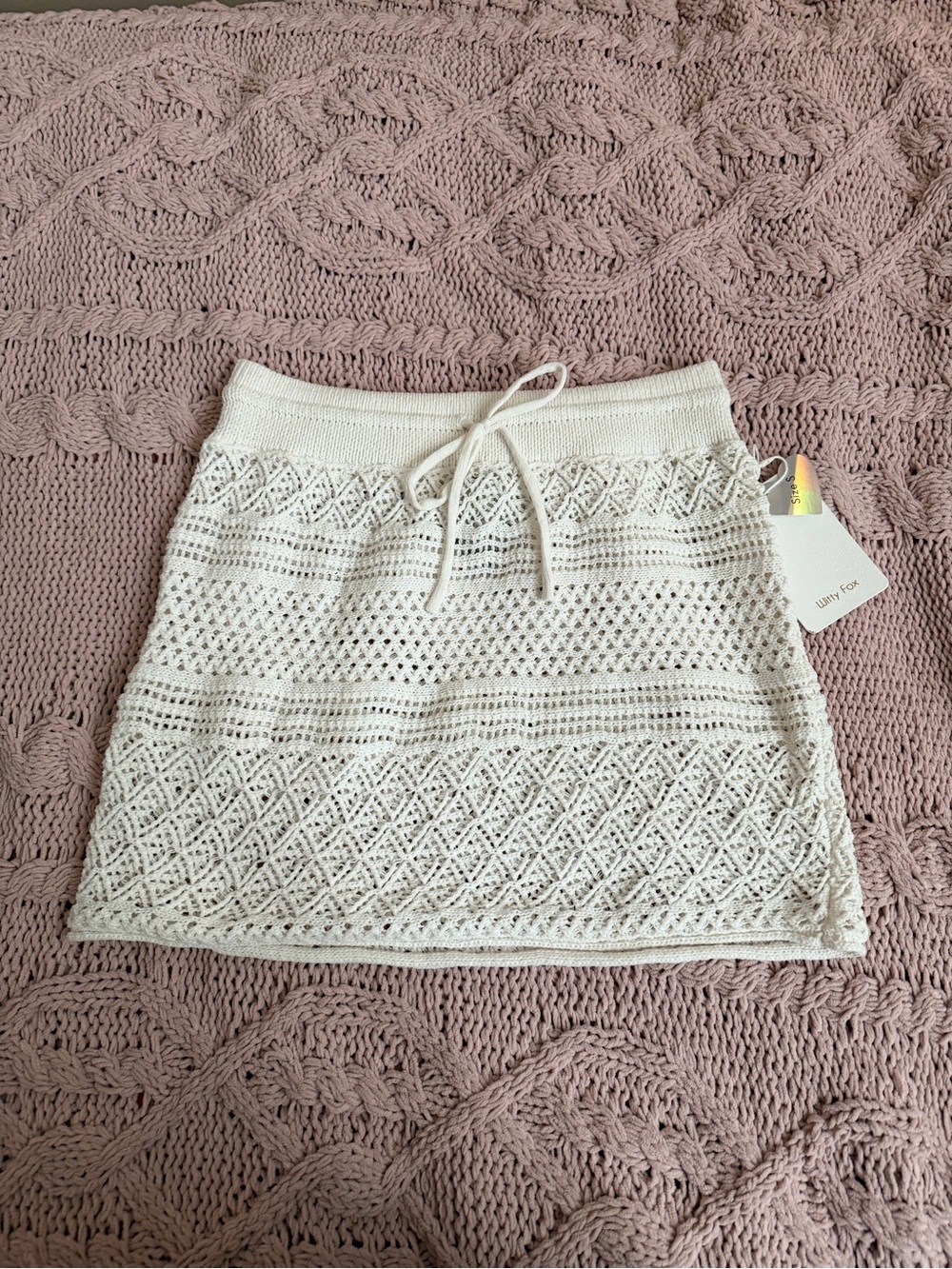 Witty Fox New White Knit Mini Skirt